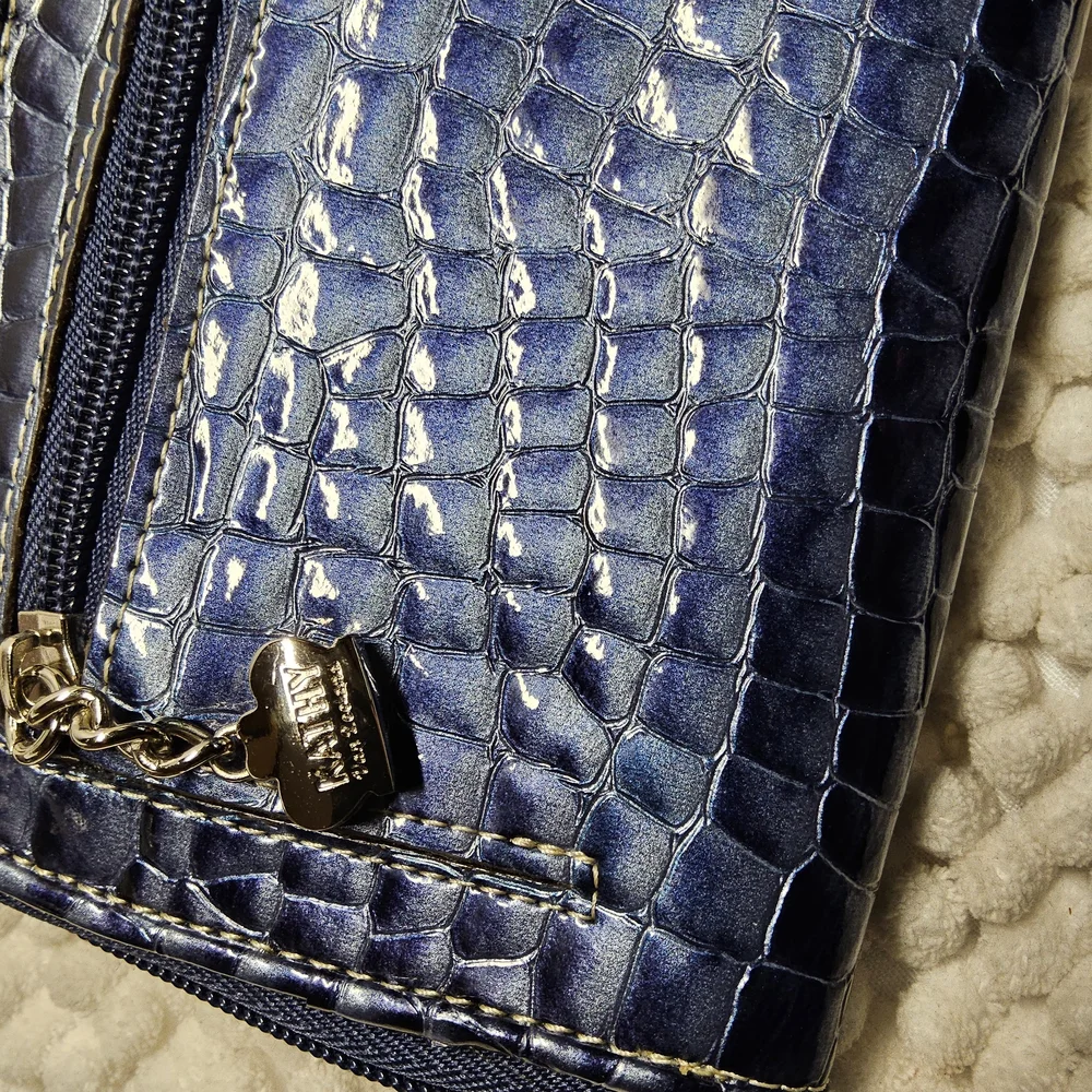 Preloved Kathy Van Zeeland Royal Blue/purple Vegan  CrocEmbossed Wallet
